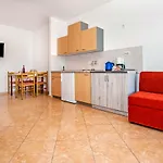 Apartments Ana