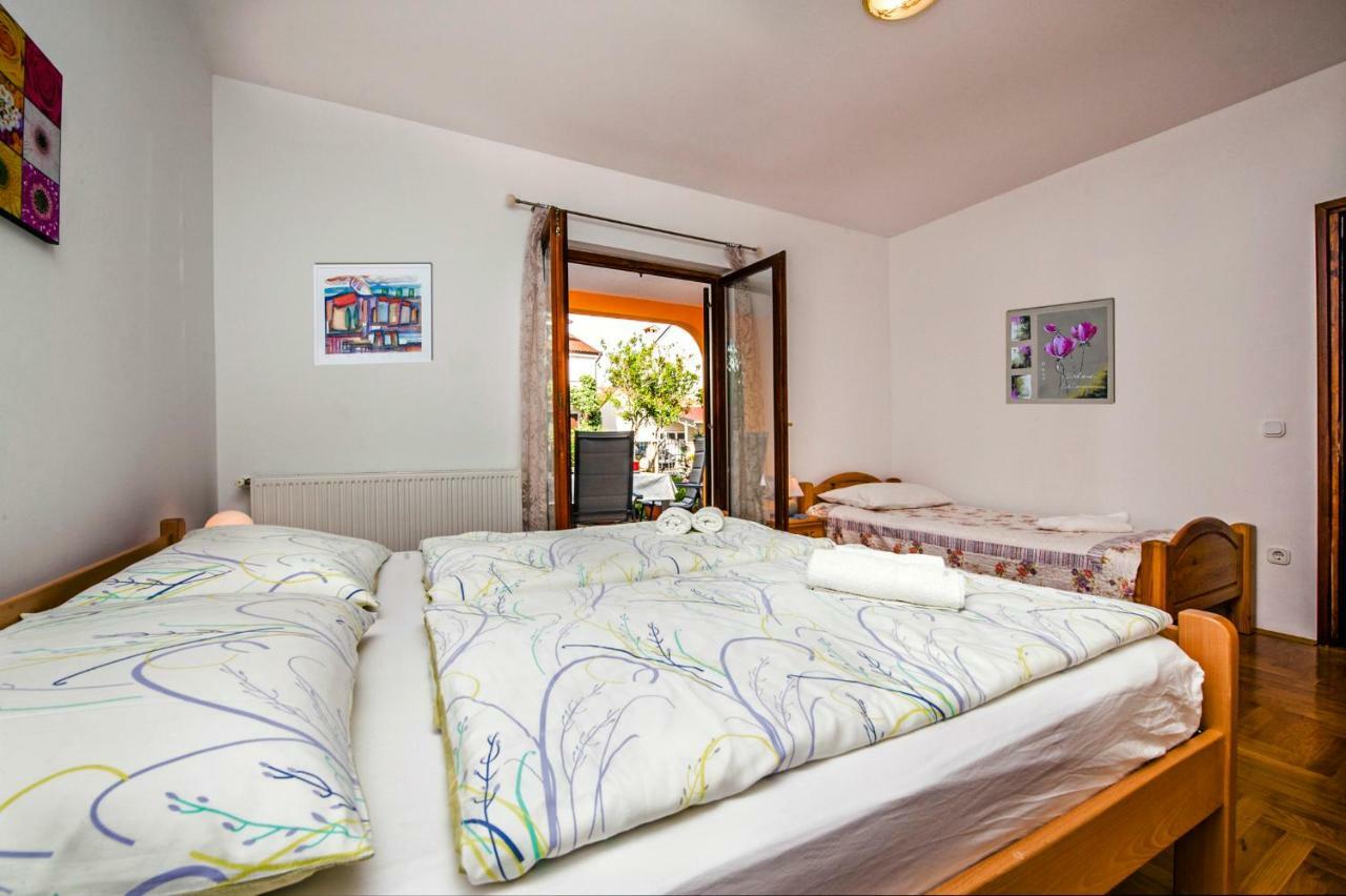 Ana Apartment