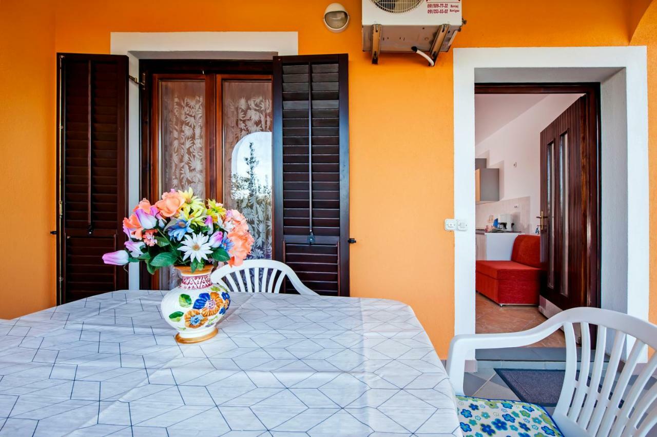 Ana Apartment
