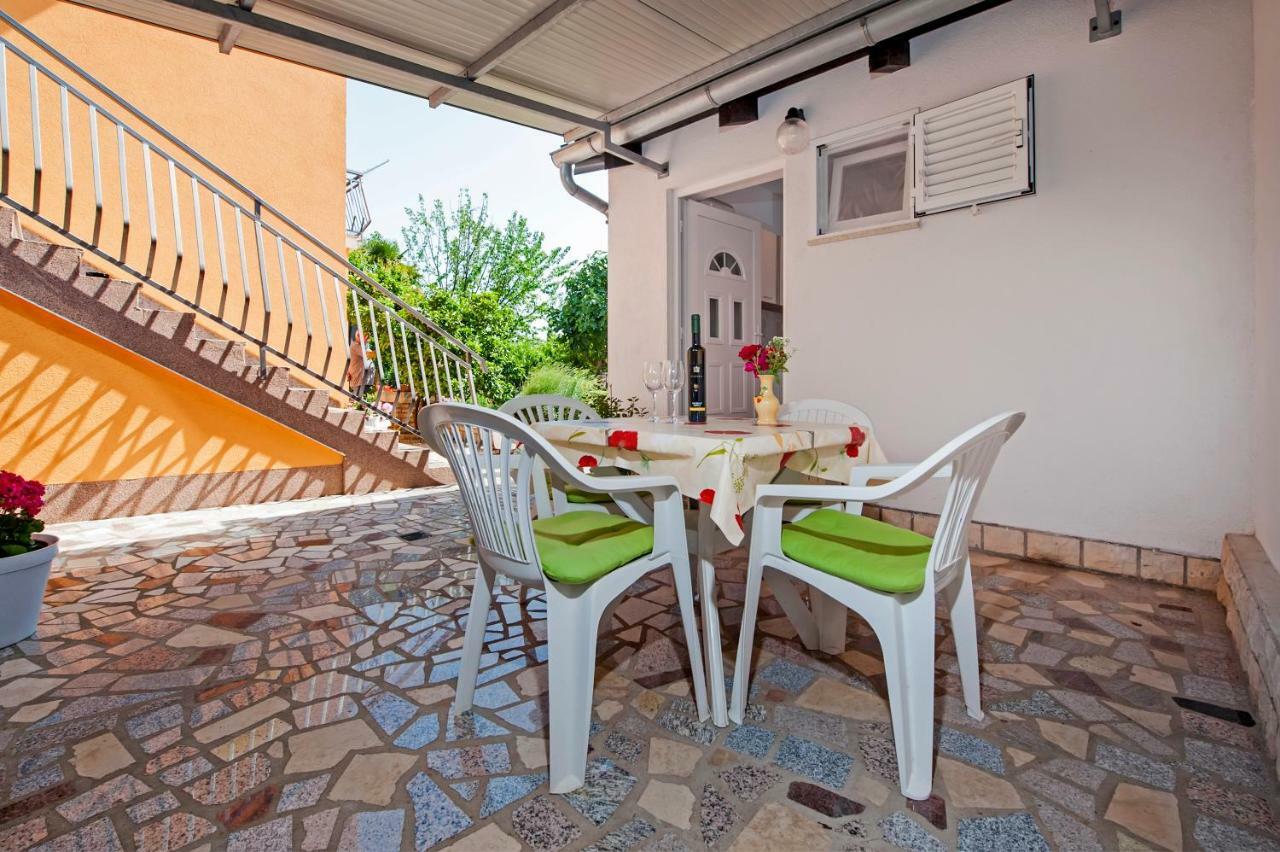Ana Apartment